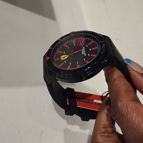 MENS SPORT WATCH - Picture 3 of 5